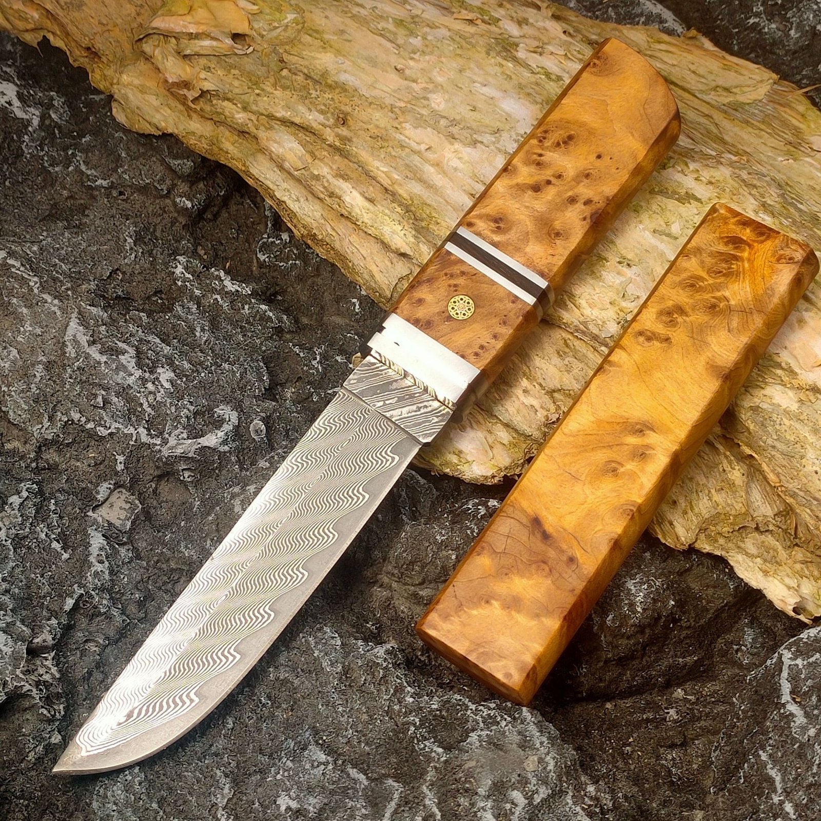 O1CN01C2PWOi1S5MHyT4VcZ_2217256102195-0-cib.jpg Thuja solid wood Damascus steel sharp gift knife